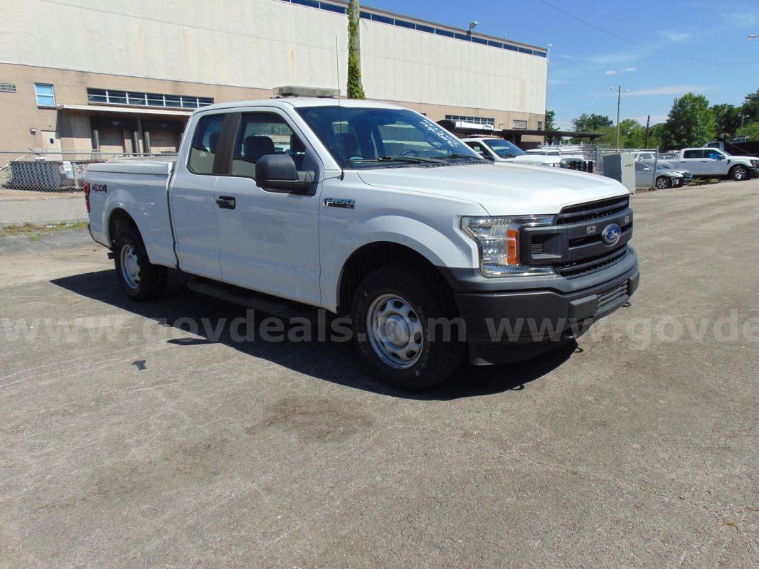 2018 Ford F-150 4 WD Pickup - Surplus Lot