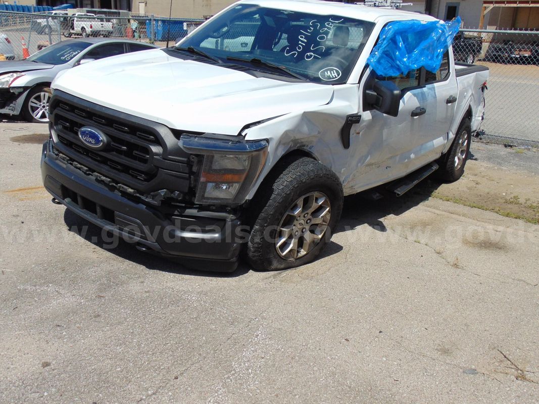 2023 Ford F-150 4 WD Pickup - Surplus Lot