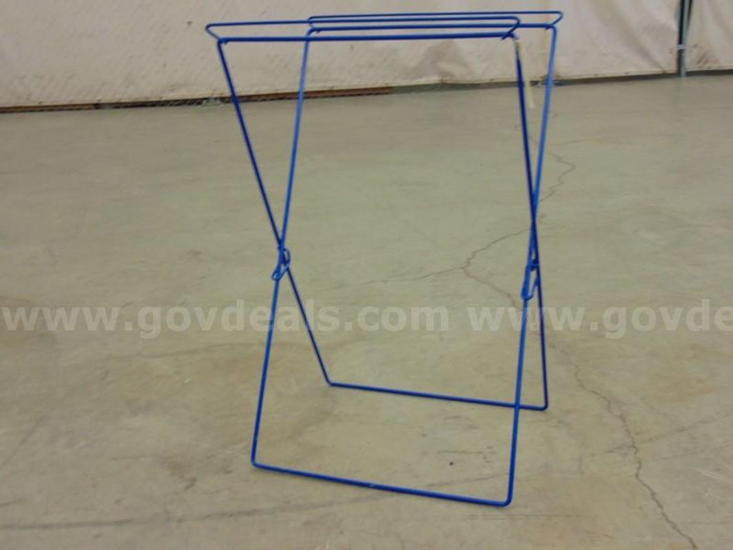 Foldable Stand - C5