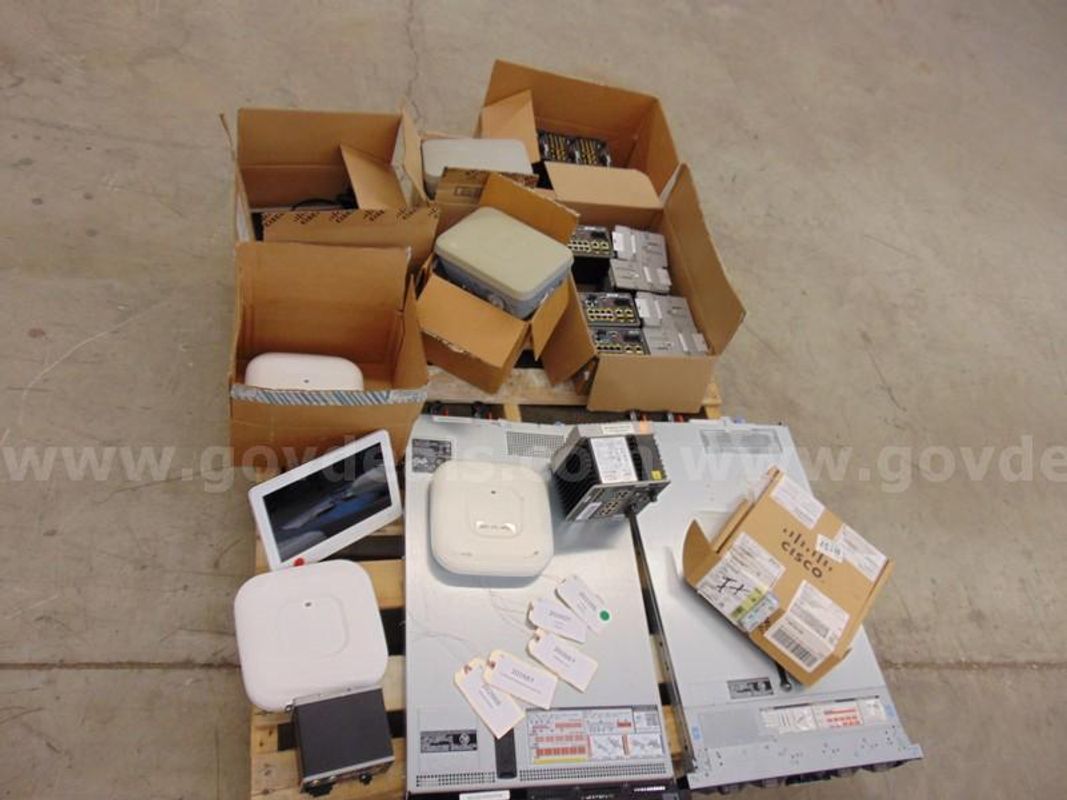 Lot of Electronics - B5