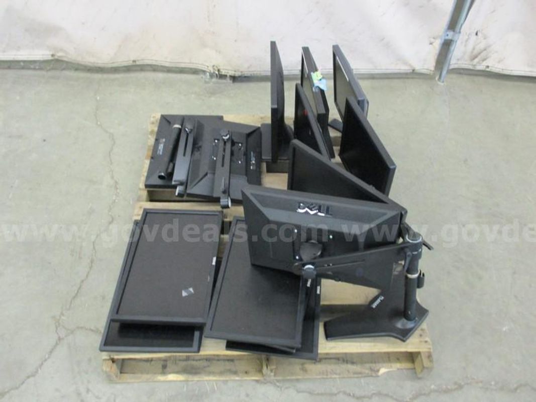 Lot of Monitors - B2