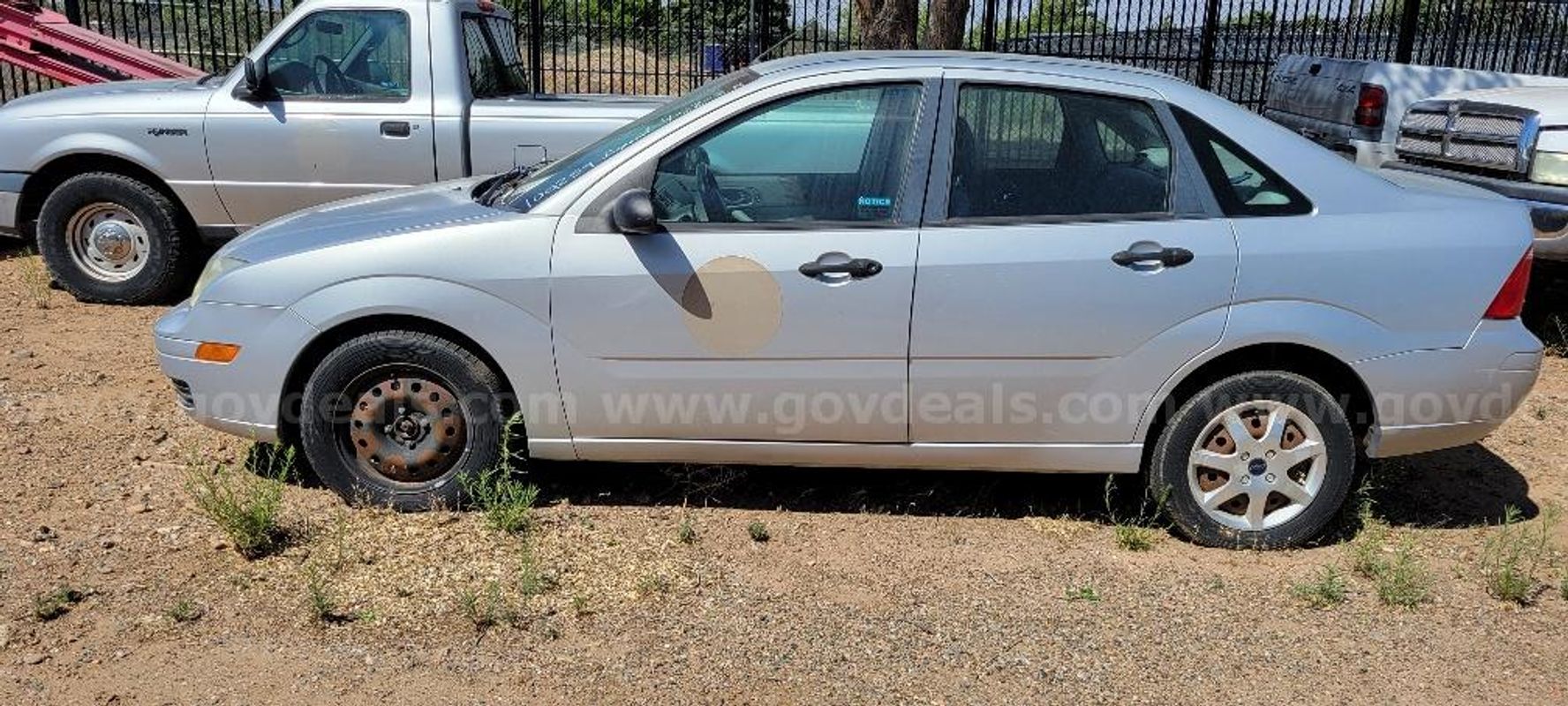 2005 Ford Focus ZX4 SE