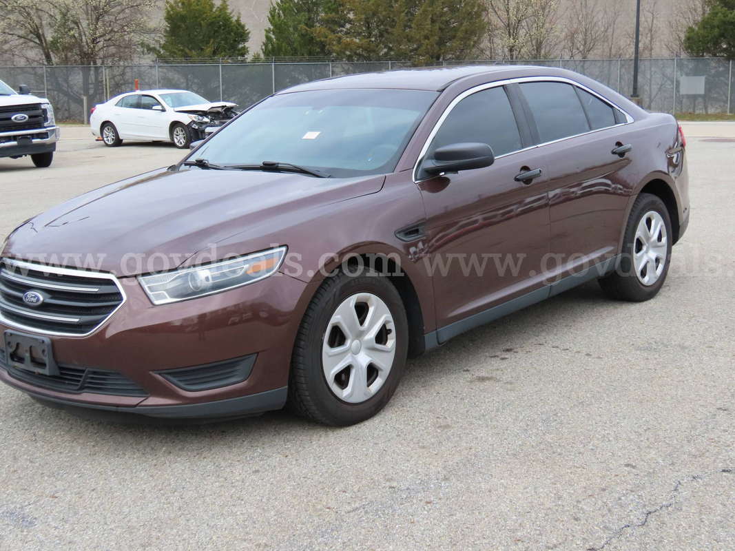 2016 Ford Taurus
