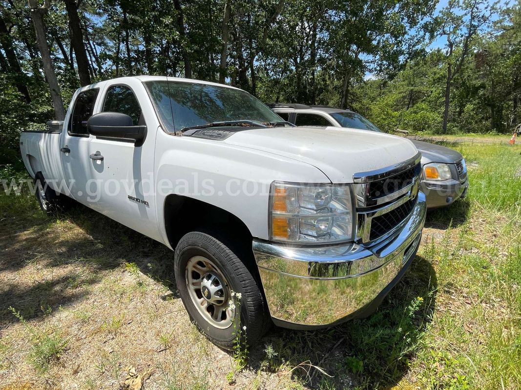 2012 Chevrolet Silverado 2500HD Work Truck Crew Cab 4WD