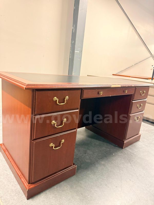 Office Desk