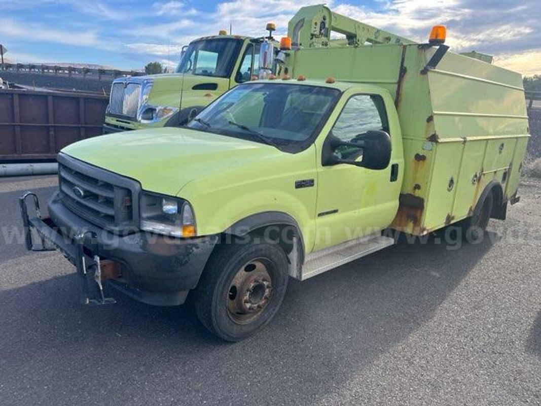 2003 F450 Service Body 4x2 (ID#12445) (26-1811) 405