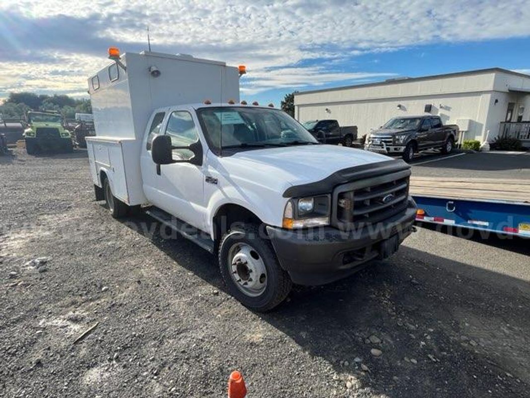 2003 F450 Service Body 4x2 (ID#12446) (26-1810) 405