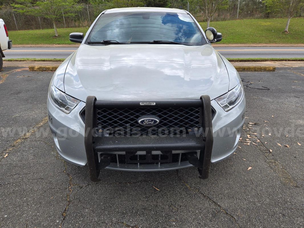 2016 Ford Taurus