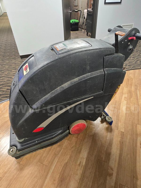 Viper Fang 20T floor scrubber