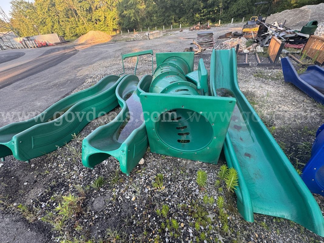 Lot of Green Slides
