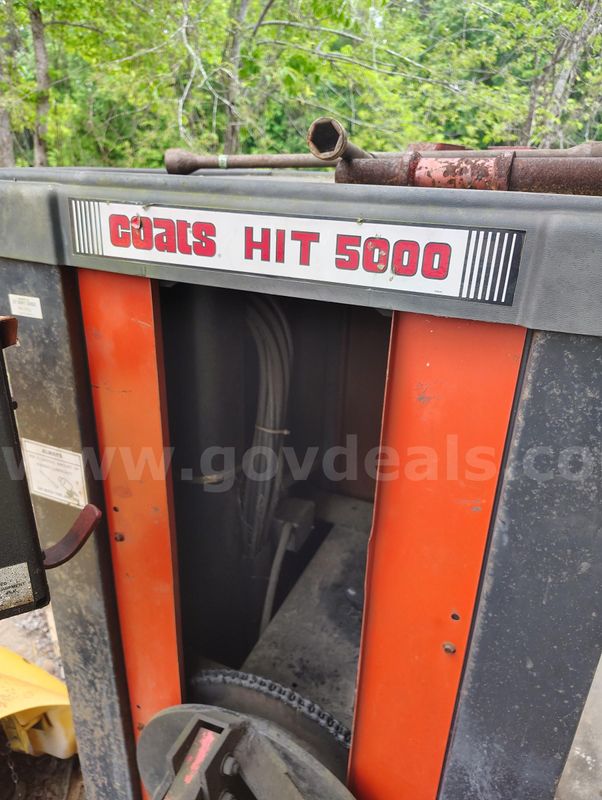 Coats HIT 5000 heavy duty tire changer