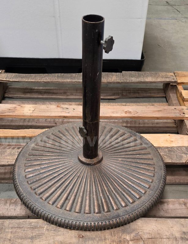 Heavy-Duty Round Cast Metal/Resin Patio Umbrella Base – Bronze Finish