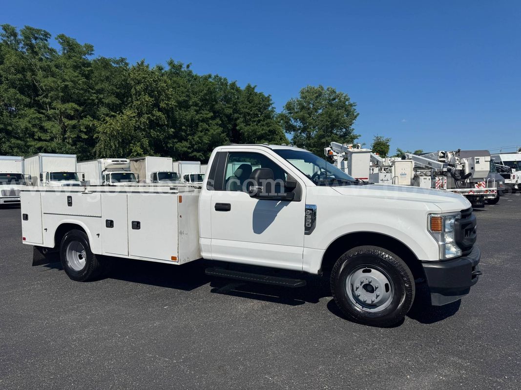 2022 Ford F350 Drw Service Body Truck