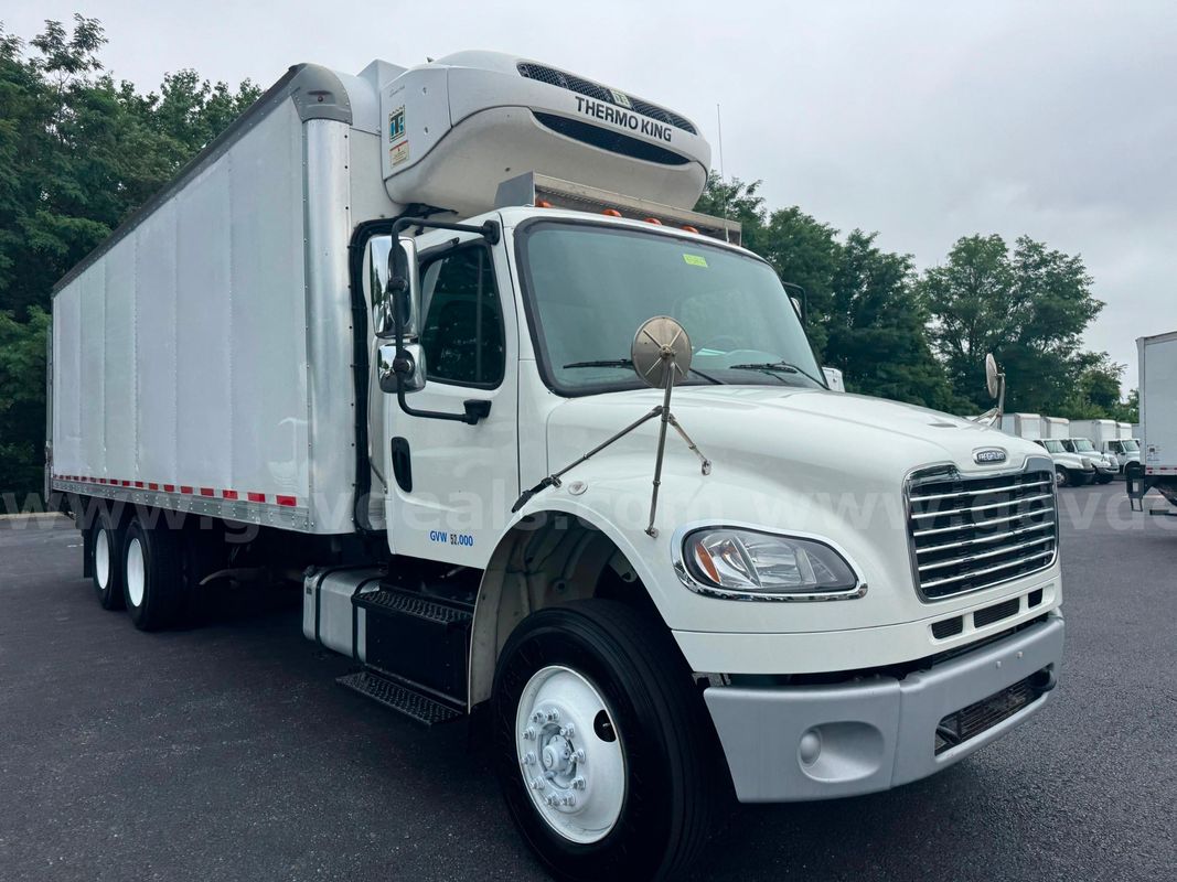 2022 Freightliner M2 Low Mile 26' Tandem Axle Reefer