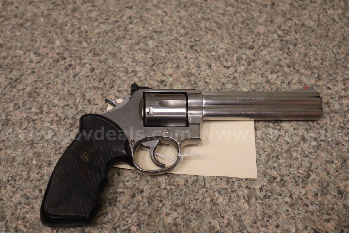 Smith and Wesson Model 686-1 357 Magnum