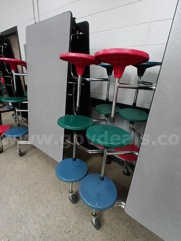 Lunchroom Tables - Lot of 18
