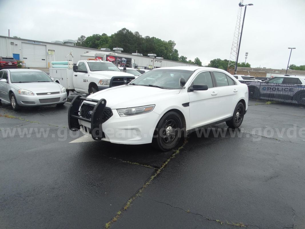 2017 Ford Taurus