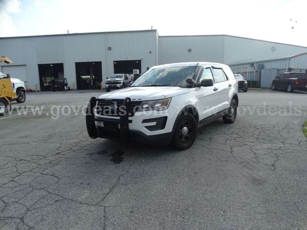 2016 Ford Explorer