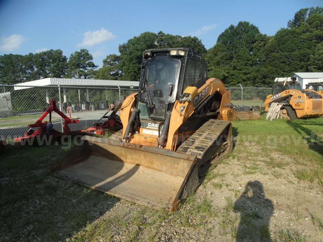 2014 Case TV380 Skid Steer