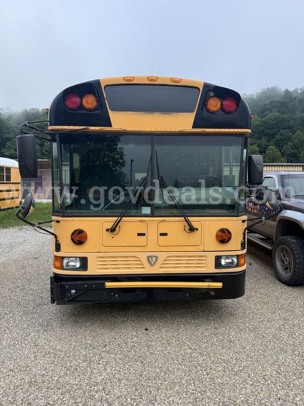 2013 International PB305 School Bus