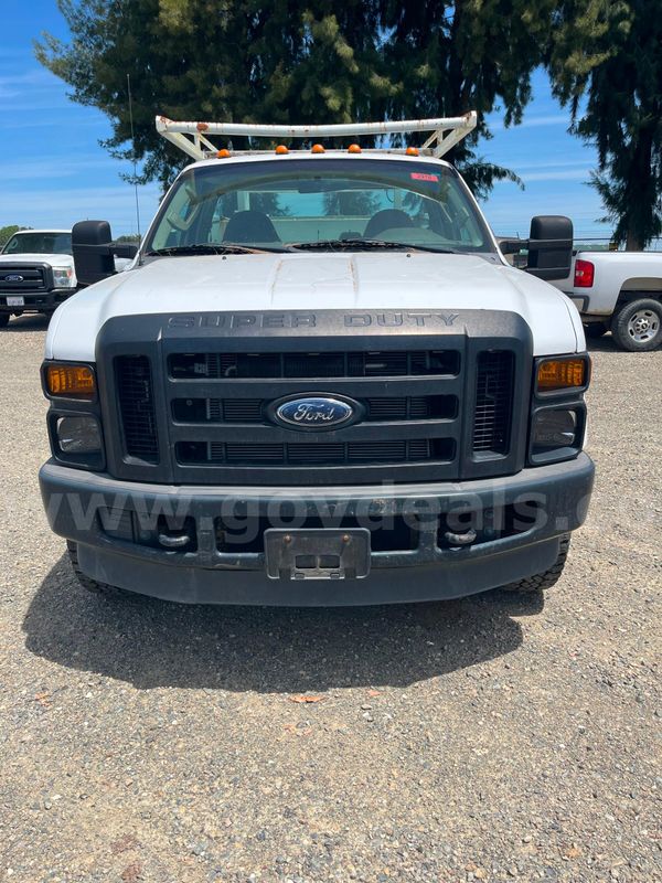 2008 Ford F-350 SD XL 4WD