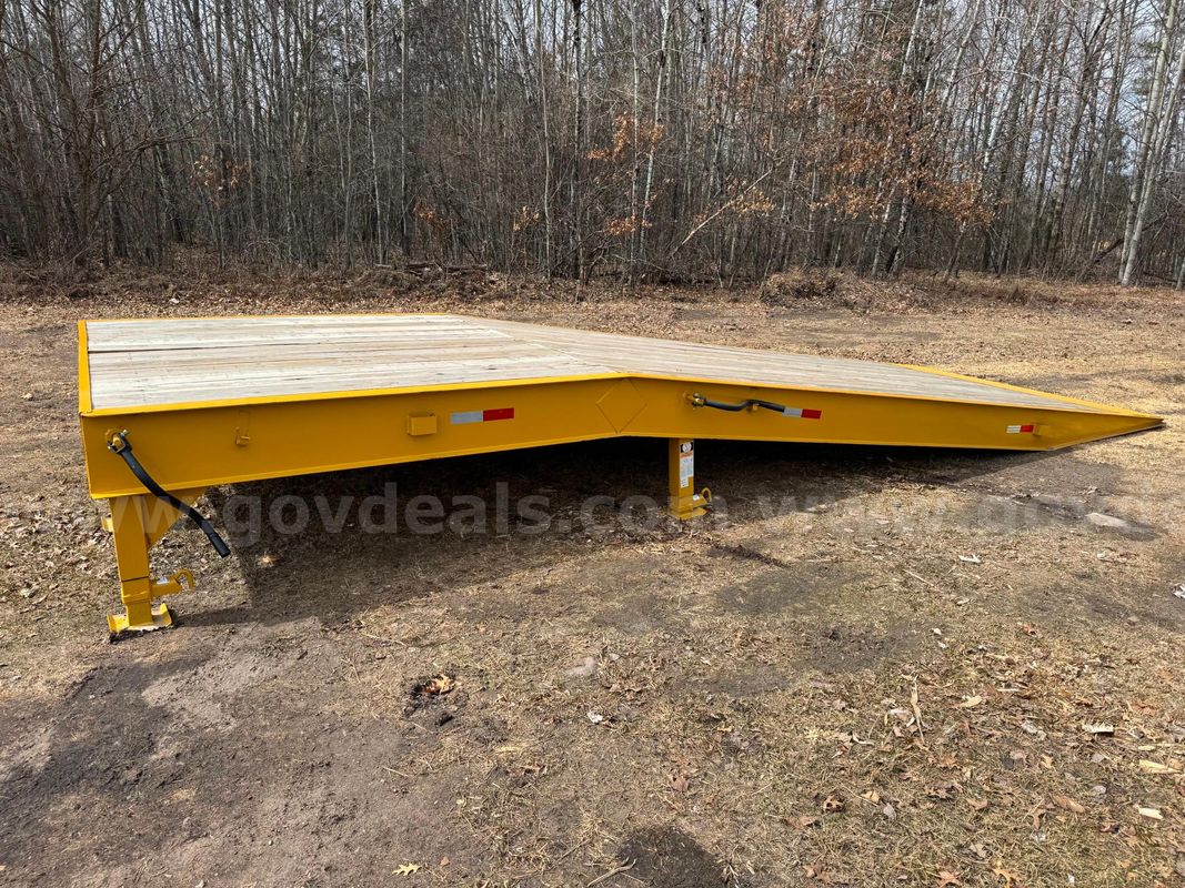 Portable loading ramp