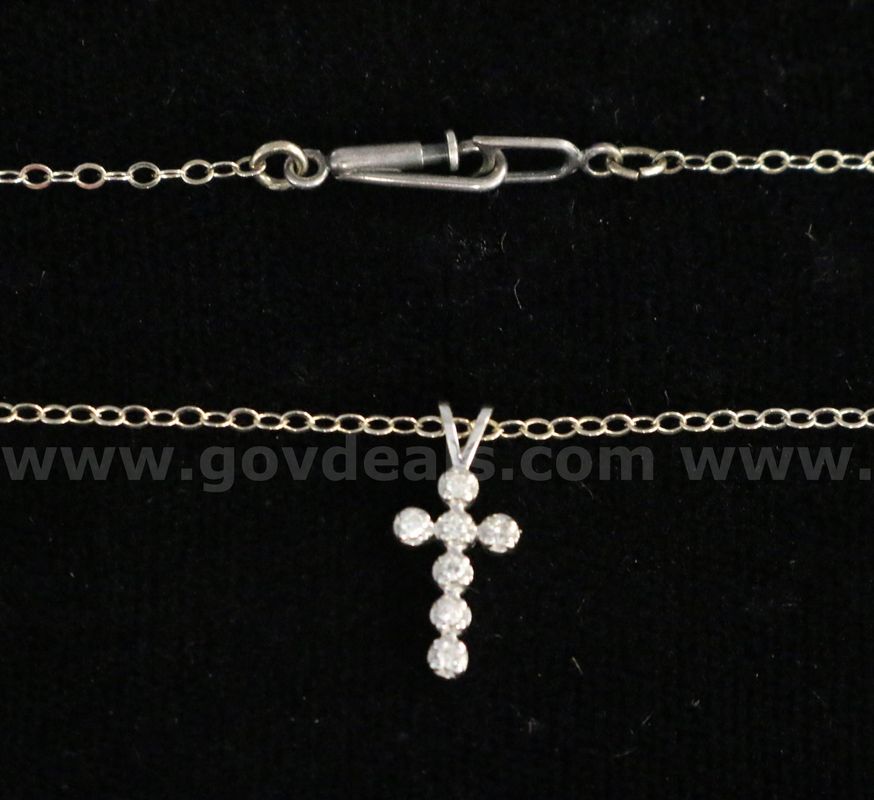 14K White Gold Rolo Design Necklace With Diamond Cross Pendant, 1.7 Grams
