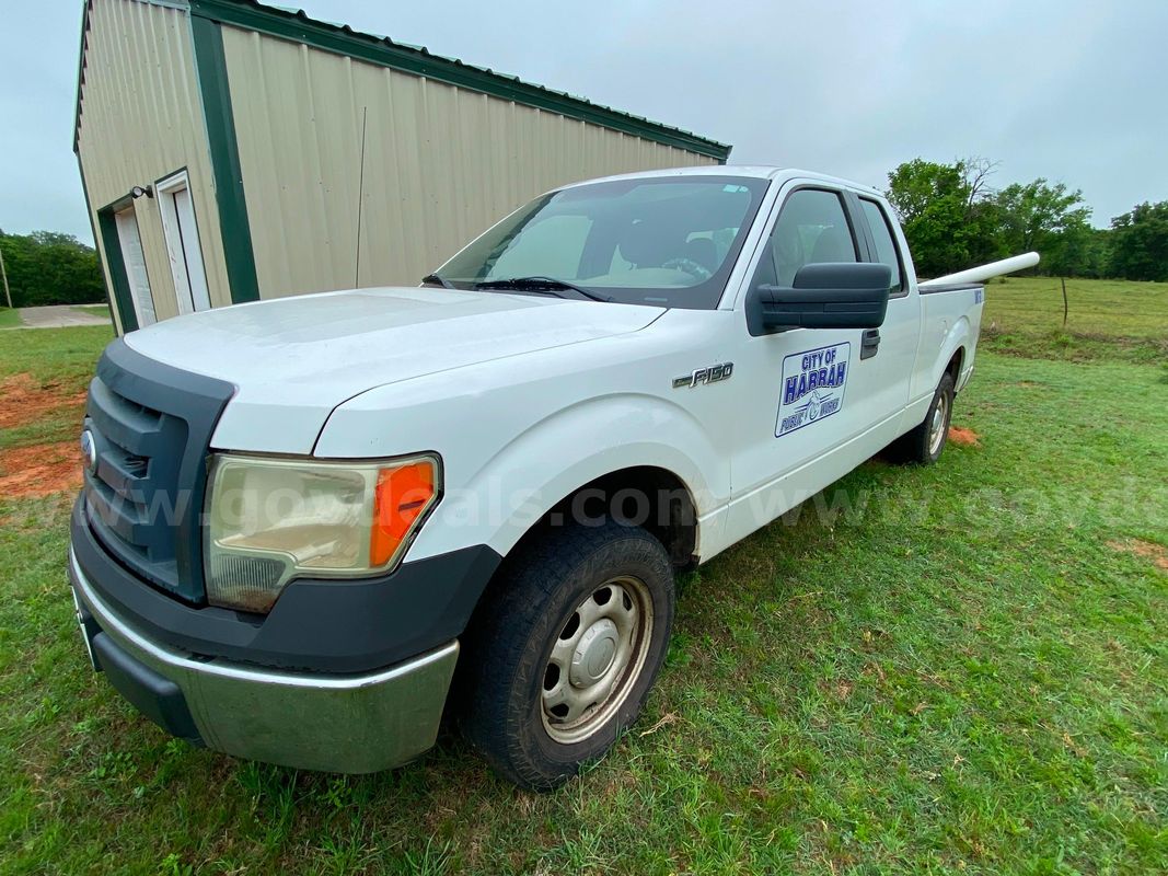 2010 Ford F-150 XL SuperCab 6.5-ft. Bed 2WD