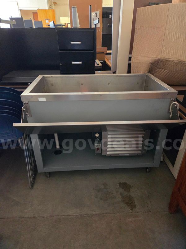 4 Bay steam table