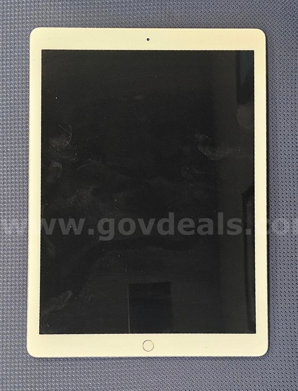Apple iPad Pro 12.9" (2nd Generation) Wi-Fi Tablet