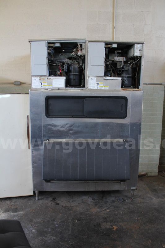 Hoshizaki Commercial Ice Maker