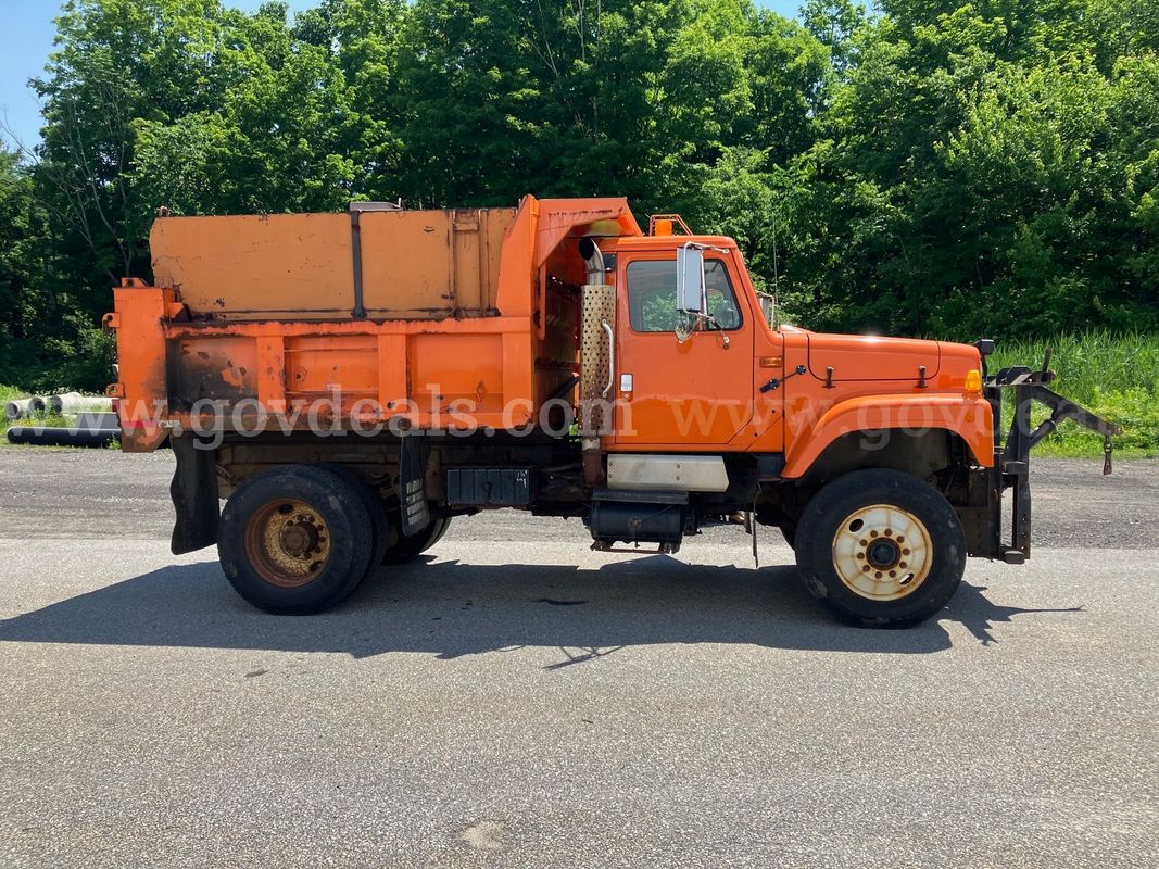 2002 International 2554