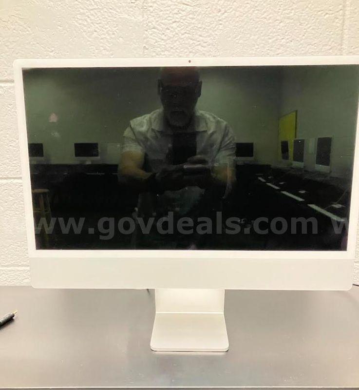 Apple iMac (24-inch, 2021) Quantity 16