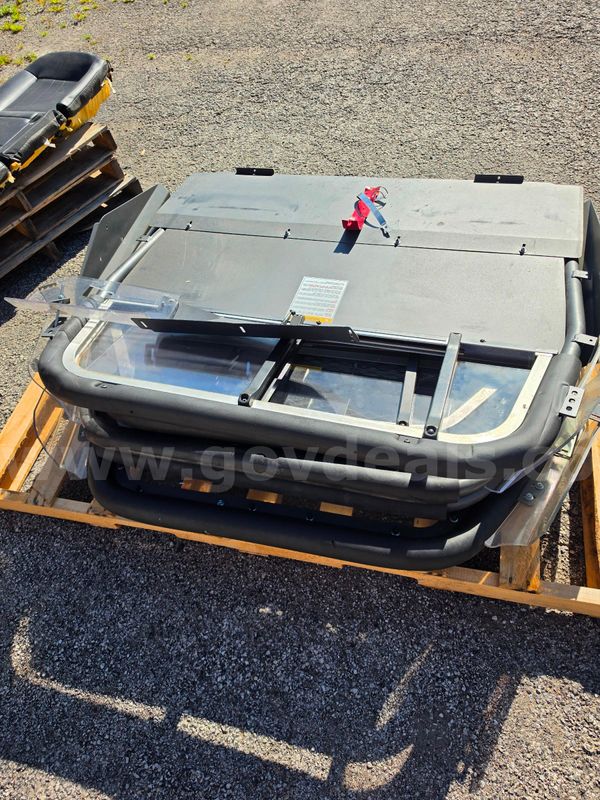 5 Vehicle Cage Dividers