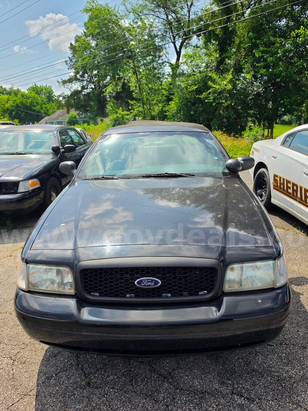 2010 Ford Crown Victoria