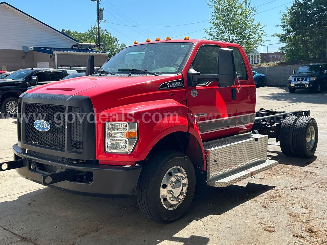 2017 Ford F-650