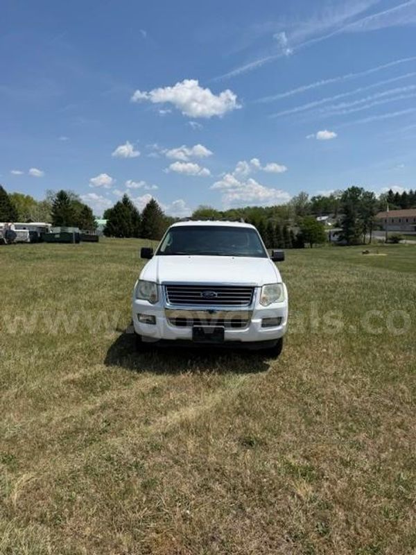 2010 Ford Explorer