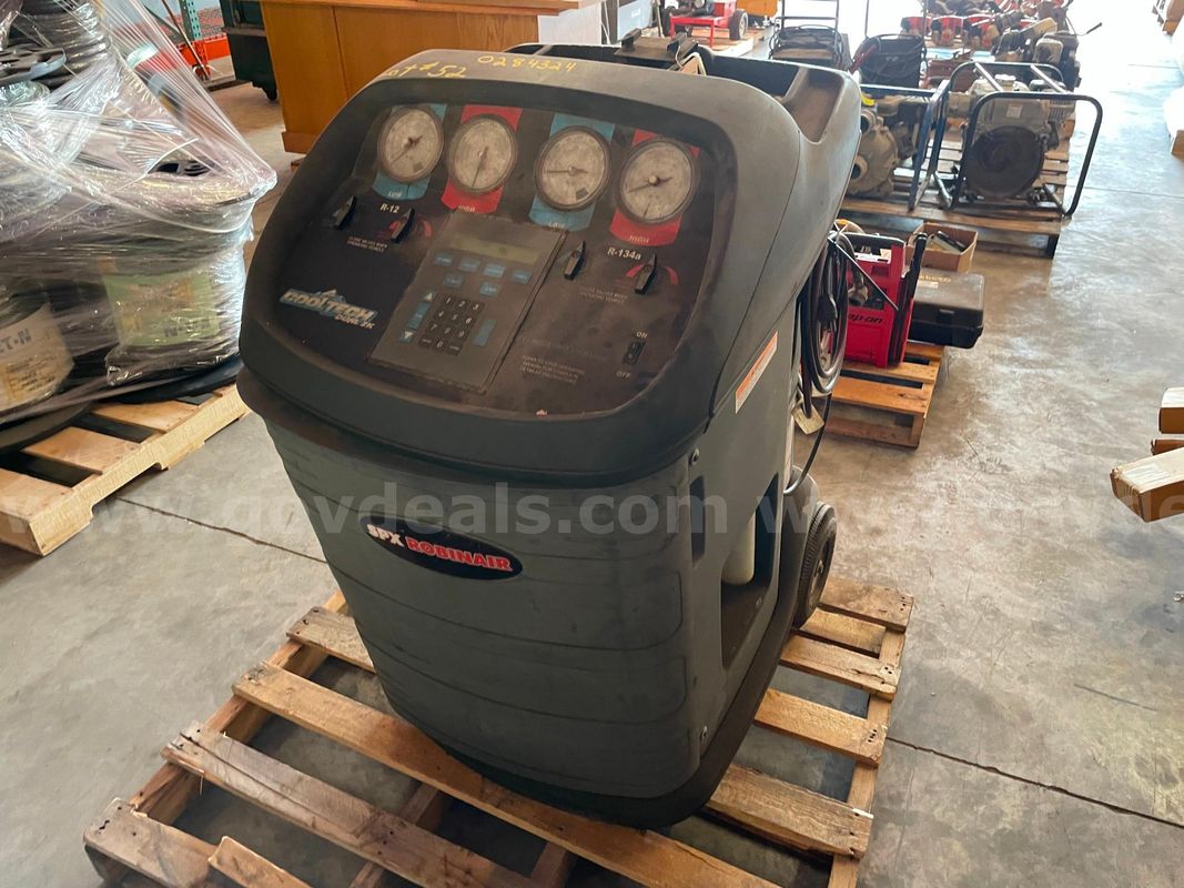 RobinAir A/C Recovery Machine, Model 348002K