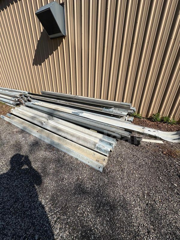 Lot of Guardrail Parts and Supplies / Delaware County Garage