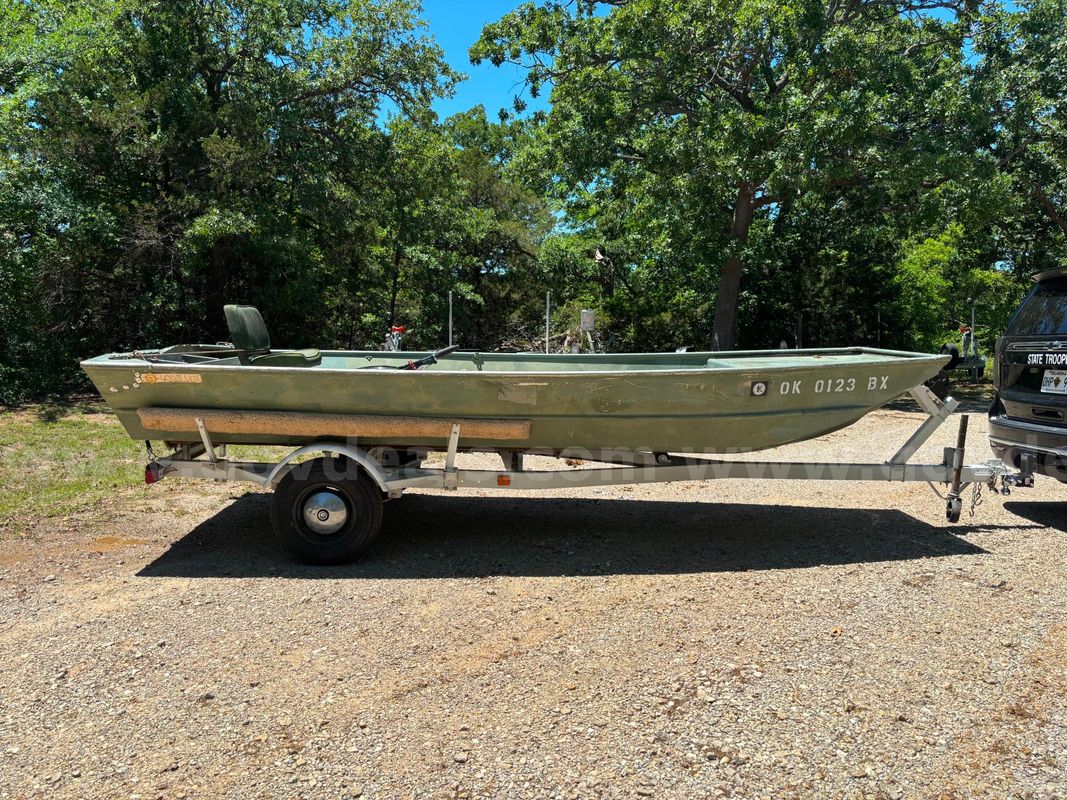 Boat with Motor, Trailer - 1979 Lowe Jon Boat w/Evinrude Outboard - See Below for Details