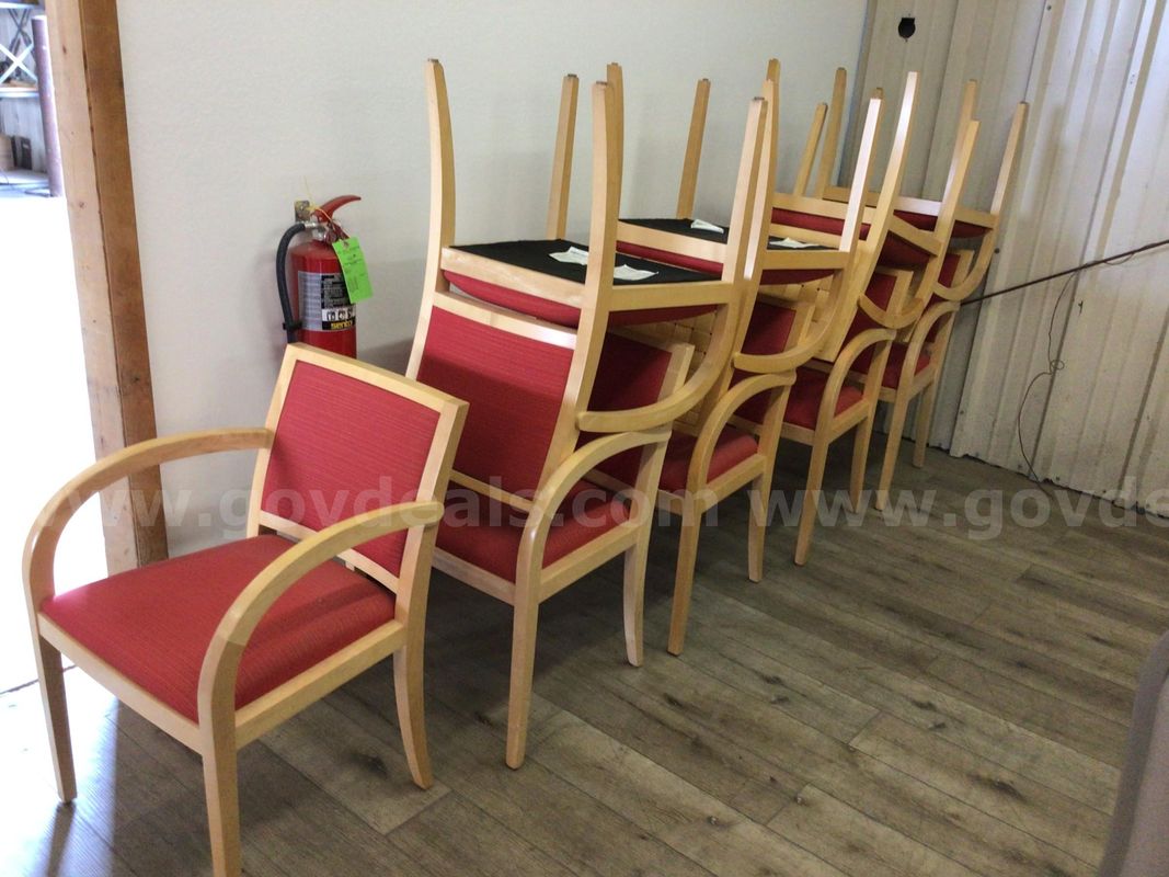Chairs, stationary, lot of 9