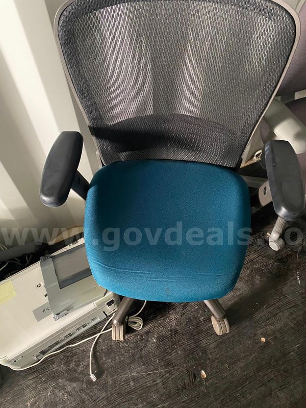 Instant Office Furniture Package