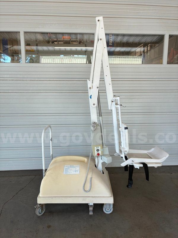 Portable Aquatic Lift