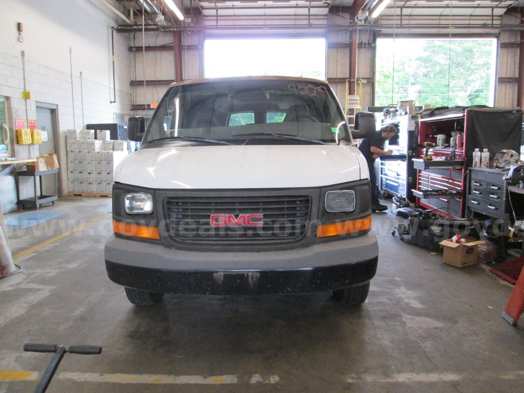 2005 GMC SAVANNA