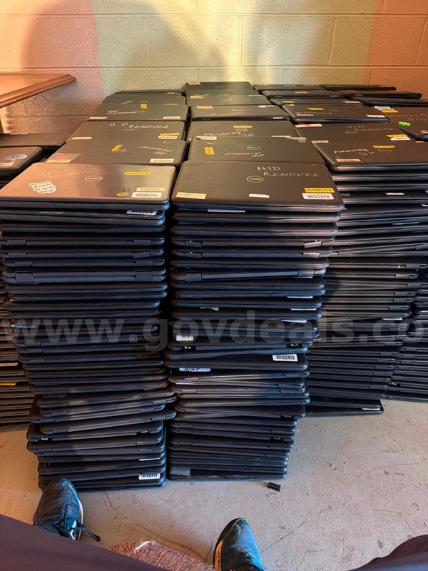 1896 laptops no harddrives