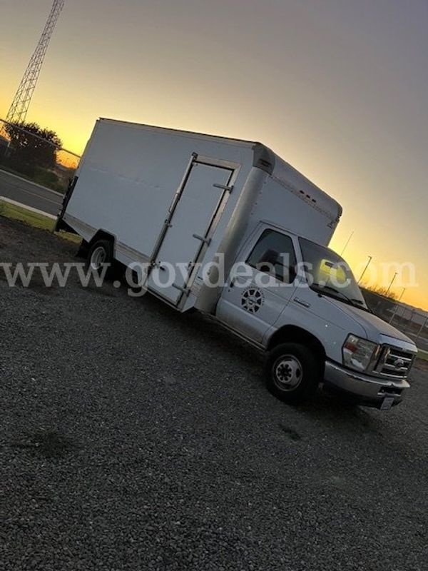2013 Ford Econoline