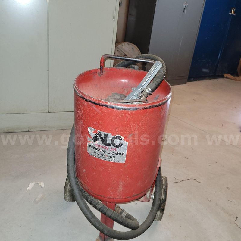 ALC Sandy Jet Portable Pressure Blaster (Model F-65)