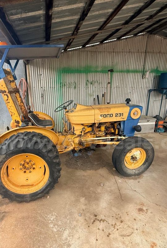 Ford 231 Tractor