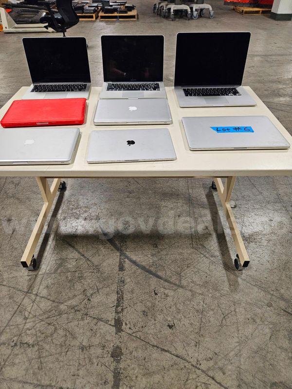 Lot #6 of Apple Laptops *NO Hard Drives*