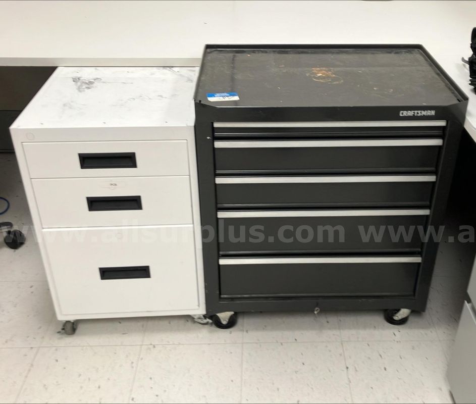 2 Ea. tool chests